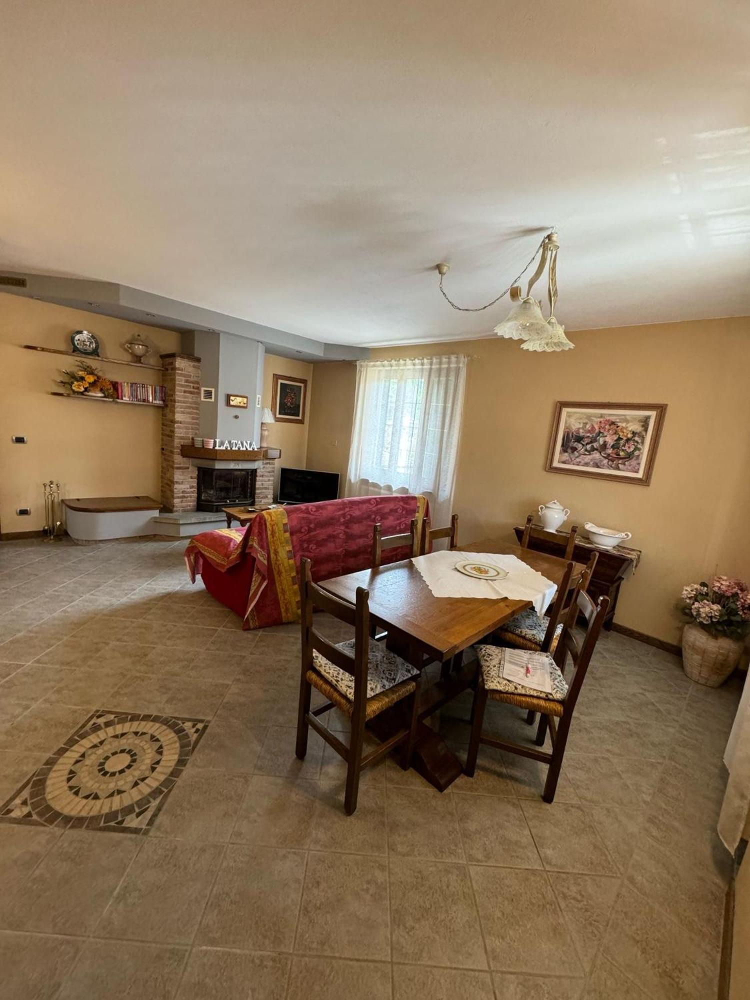 Appartamento Gallicano - La Tana Exterior photo
